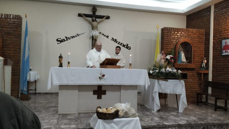 BENDICIÓN DE PANES EN EL DÍA DE SAN ROQUE