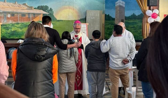 CONFIRMACIONES Y FESTEJOS DEL DÍA DE CEFERINO EN HUERGO, CON EL OBISPO JORGE