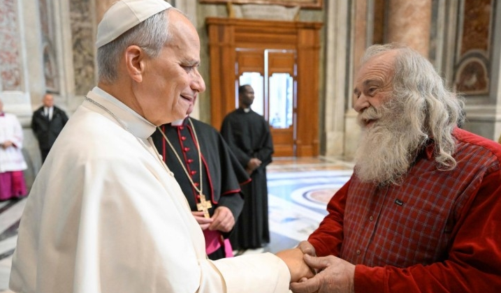 LA IGLESIA DESEA SER MADRE DE LOS POBRES