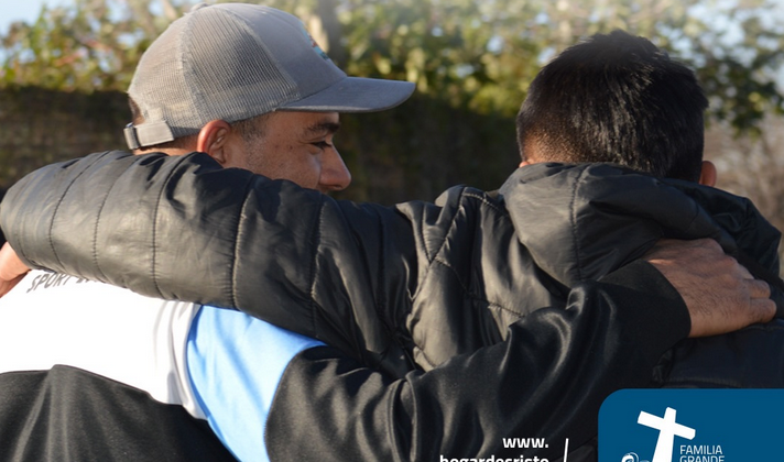 FAMILIA GRANDE, HOGAR DE CRISTO