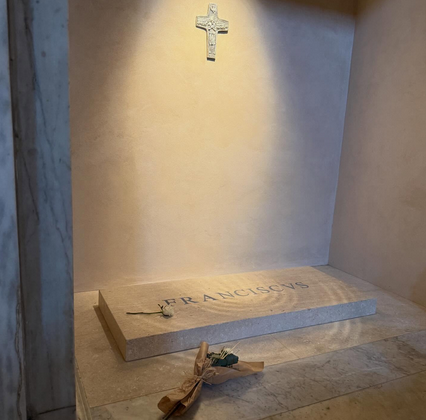 SIGNOS VIVOS EN LAS PERIFERIAS DE LA VIDA