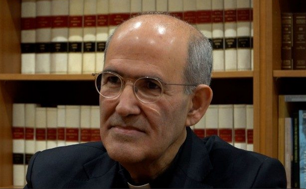 LA POESÍA ESTÁ DEL LADO DE LA PAZ